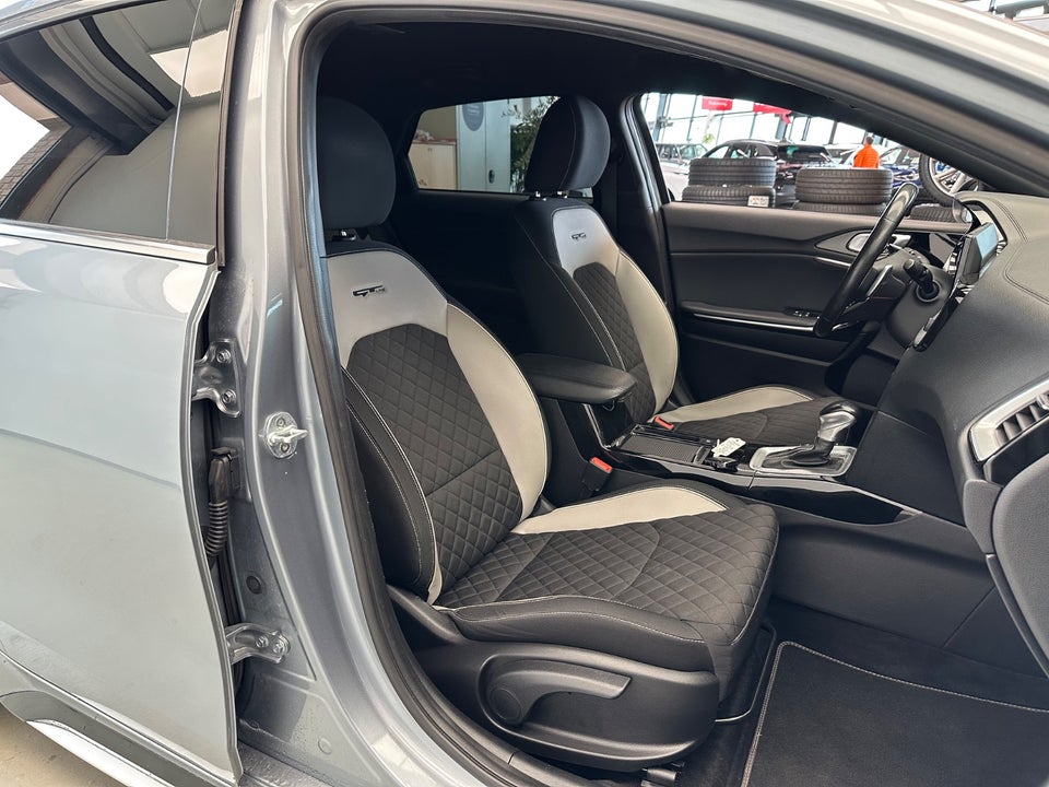 Kia ProCeed 1,6 CRDi 136 GT-Line DCT 5d