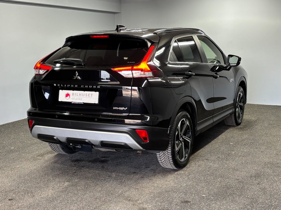 Mitsubishi Eclipse Cross 2,4 PHEV Sport Tech CVT 4WD 5d