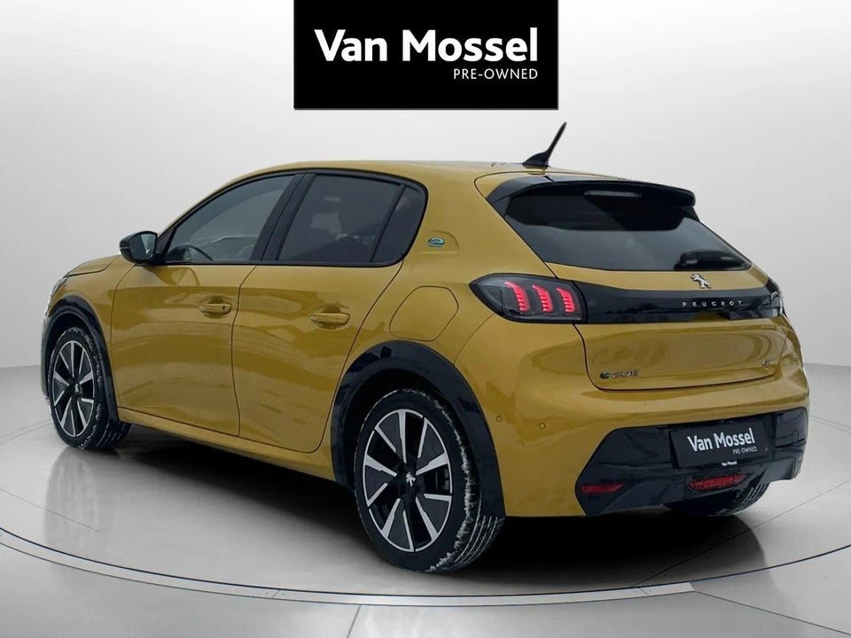 Peugeot e-208 50 GT 5d