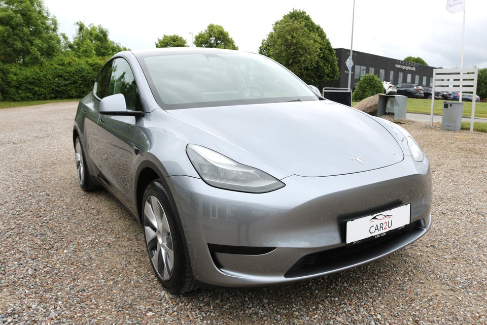 Tesla Model Y RWD 5d