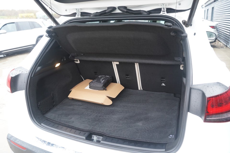 Mercedes EQA250 Progressive 5d