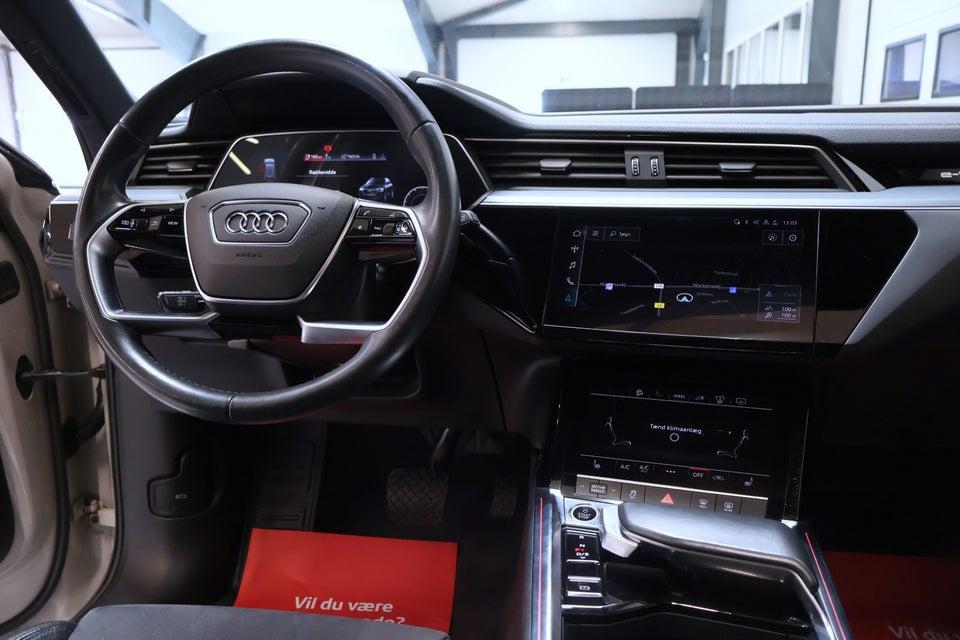 Audi e-tron 55 S-line quattro 5d