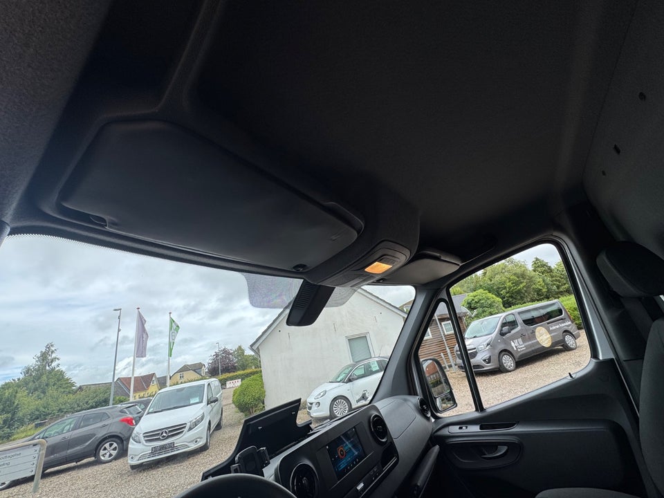 Mercedes Sprinter 316 2,2 CDi A2 Kassevogn aut. RWD