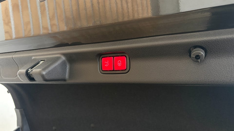 Mercedes EQE350 4d