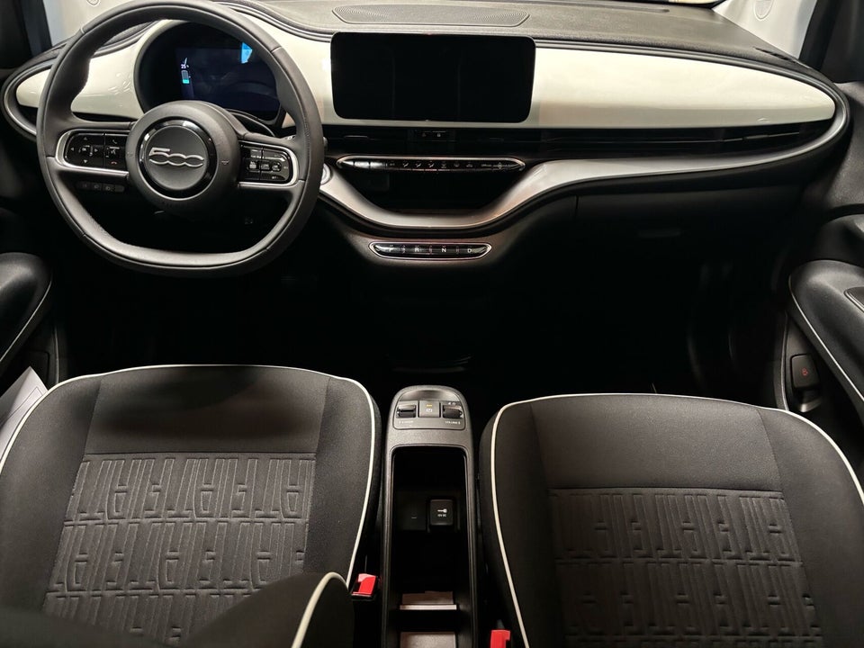Fiat 500e 42 Icon 3d
