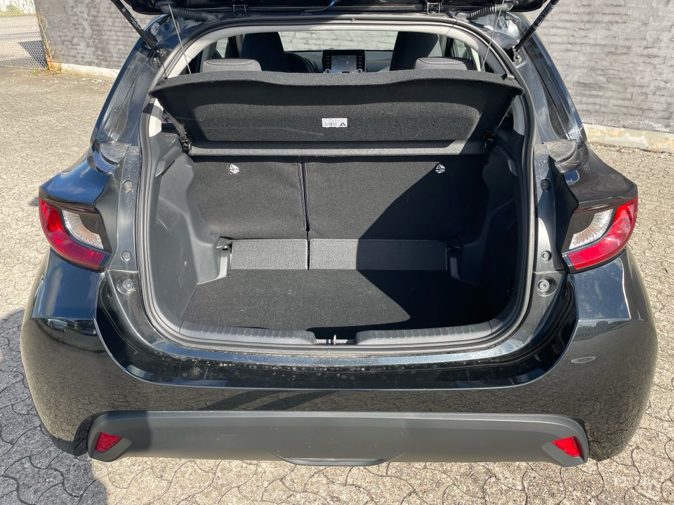 Mazda 2 1,5 Hybrid Pure+ CVT 5d