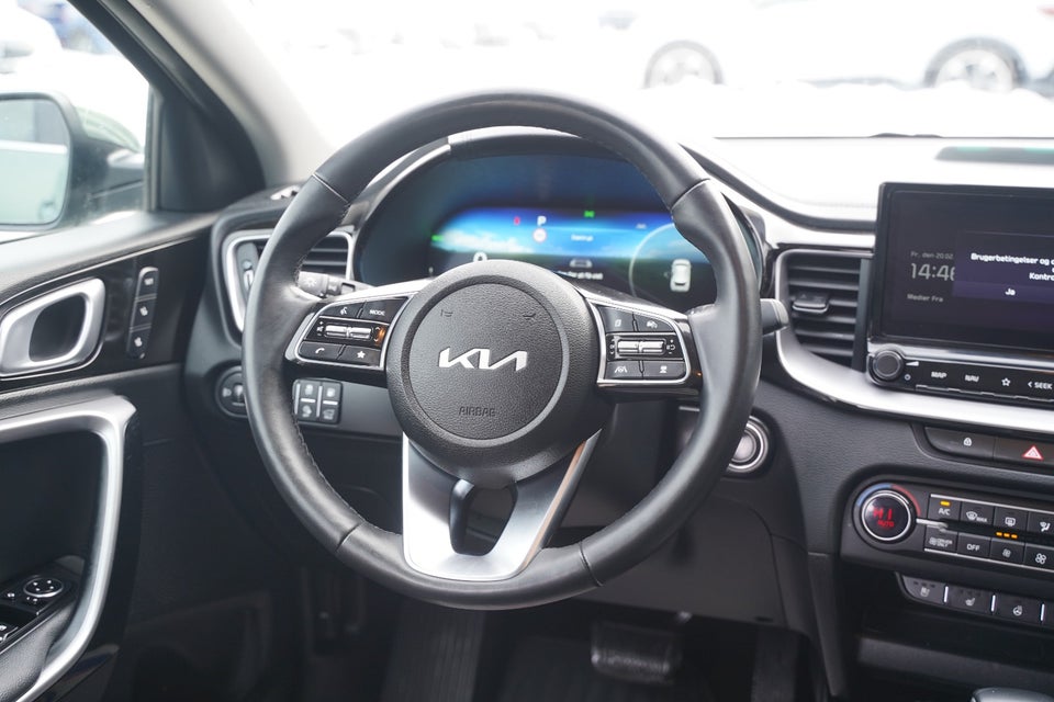 Kia Ceed 1,6 PHEV Upgrade Premium SW DCT 5d