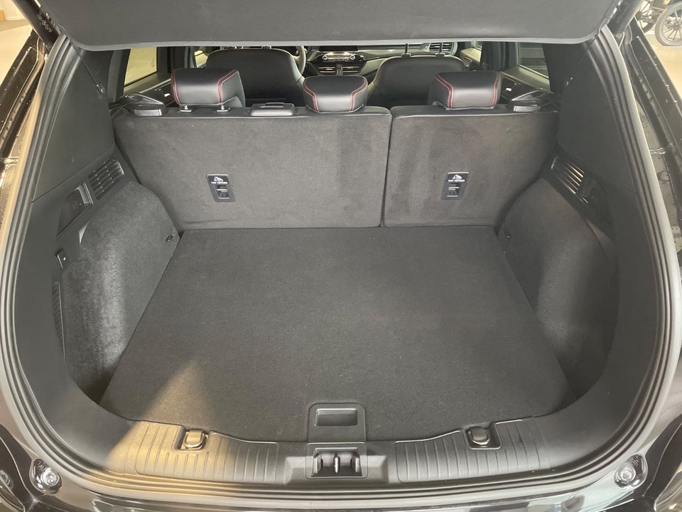 Ford Kuga 2,5 PHEV ST-Line X CVT 5d