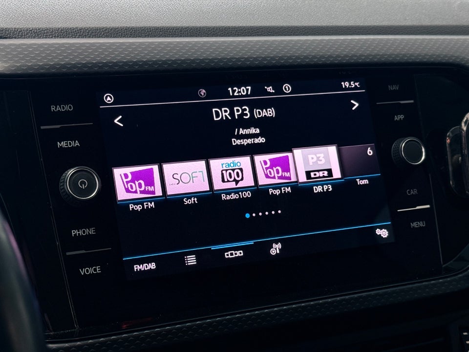 VW T-Cross 1,0 TSi 110 Life Team DSG 5d