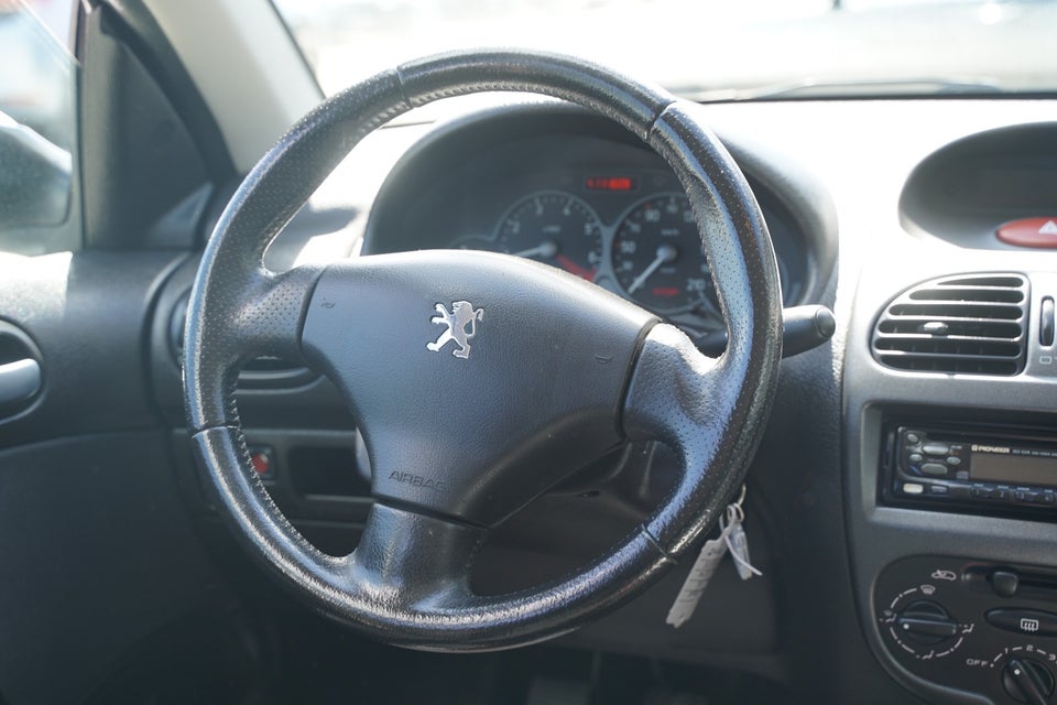 Peugeot 206 1,6 S16 SW 5d
