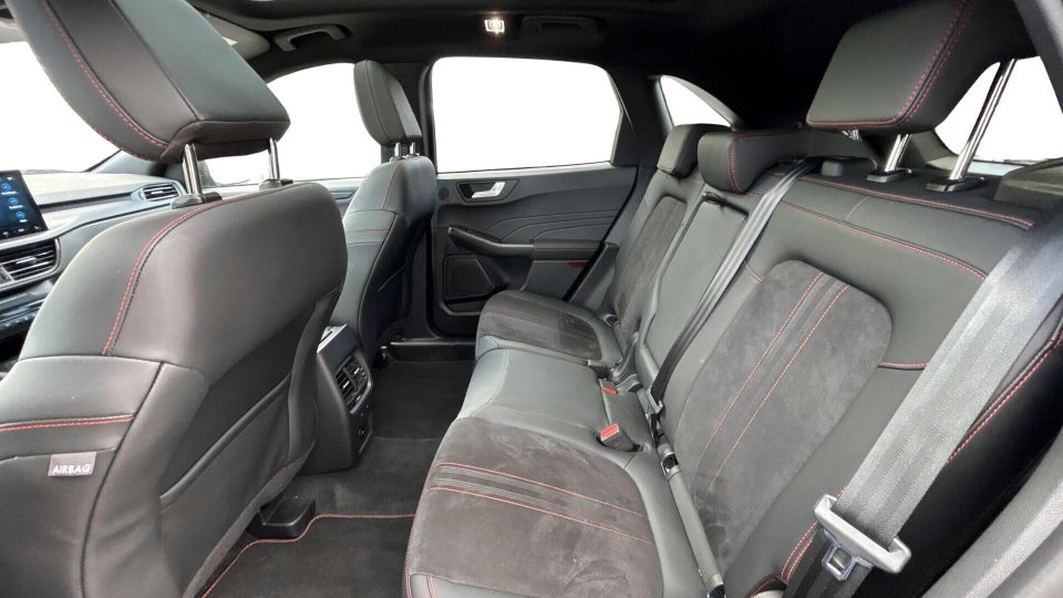 Ford Kuga 2,5 PHEV ST-Line X CVT 5d