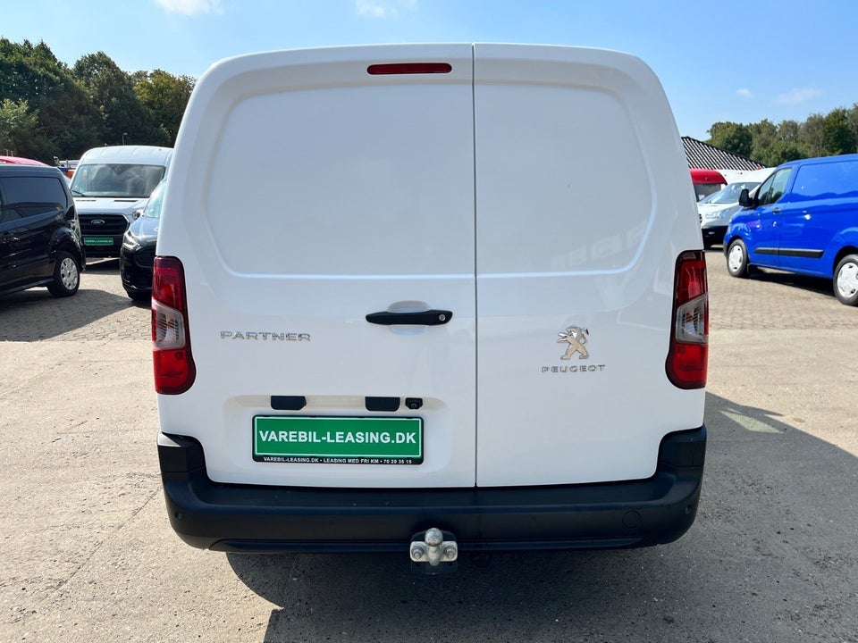 Peugeot Partner 1,5 BlueHDi 130 L2V2 Plus EAT8 Van