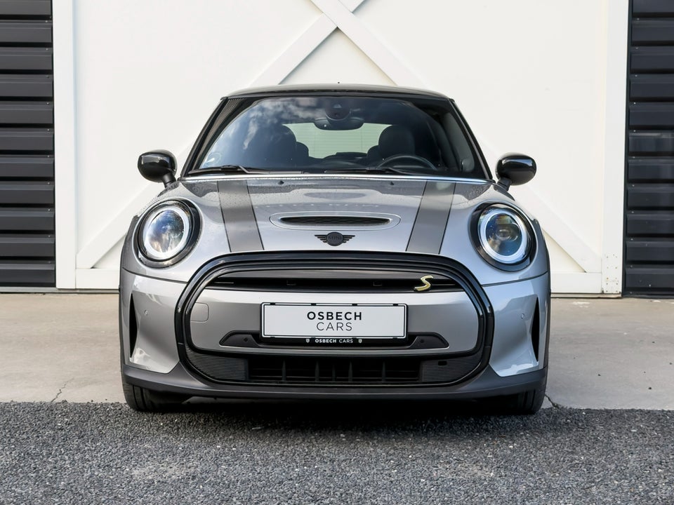 MINI Cooper SE Maximise 3d