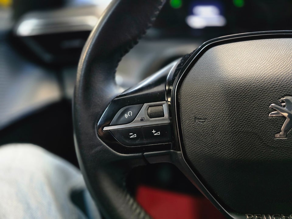 Peugeot 208 1,2 PureTech 75 Prime 5d