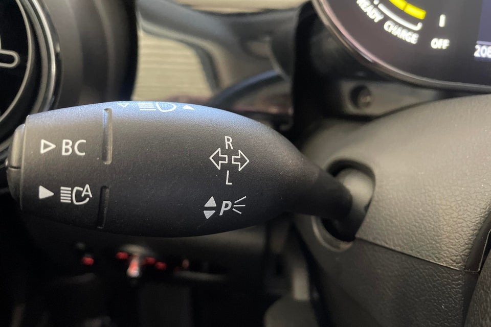 MINI Cooper SE Classic Trim 3d