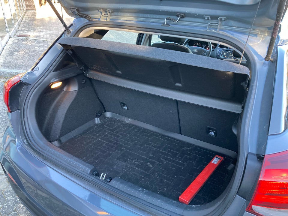 Hyundai i20 1,0 T-GDi Trend DCT 5d