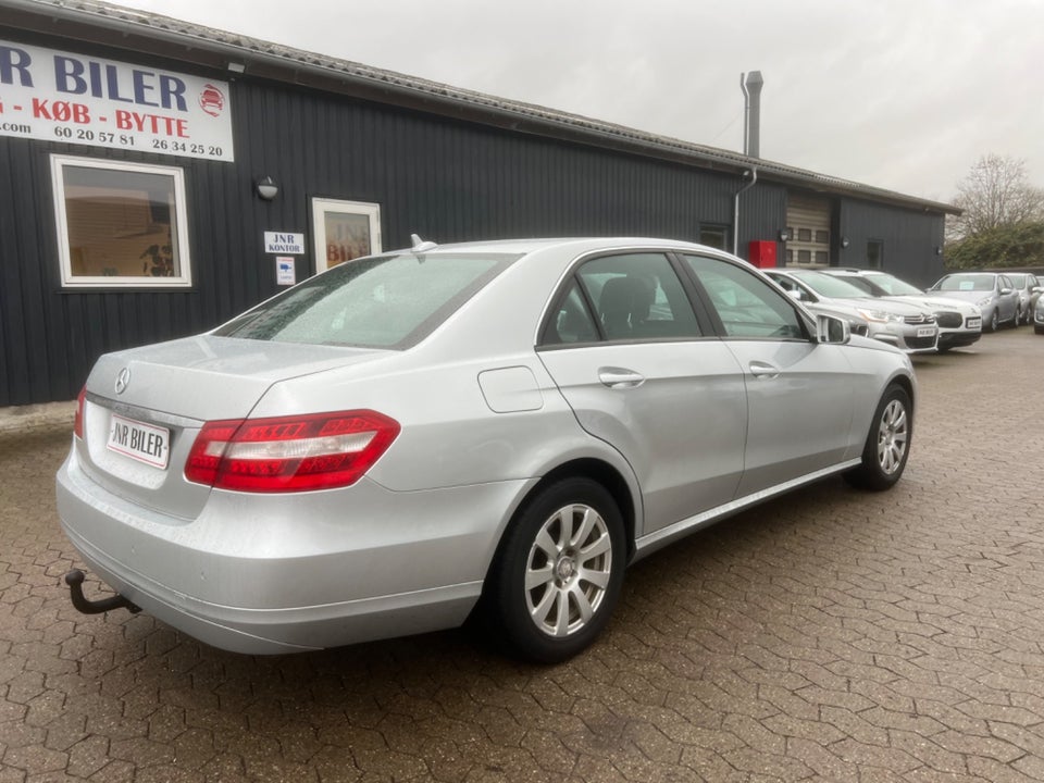 Mercedes E200 2,2 CDi aut. BE 4d