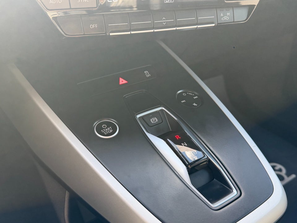 Audi Q4 e-tron 35  5d