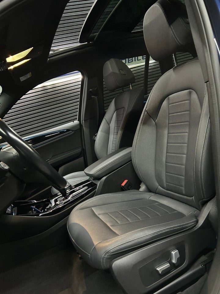 BMW iX3 Inspiring 5d