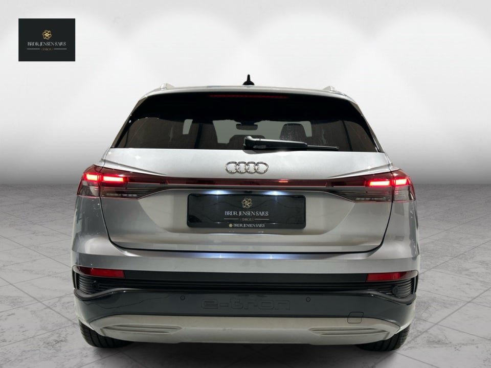 Audi Q4 e-tron 40 Advanced 5d
