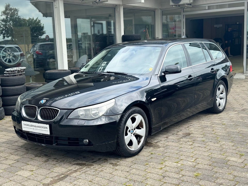 BMW 530i 3,0 Touring aut. 5d