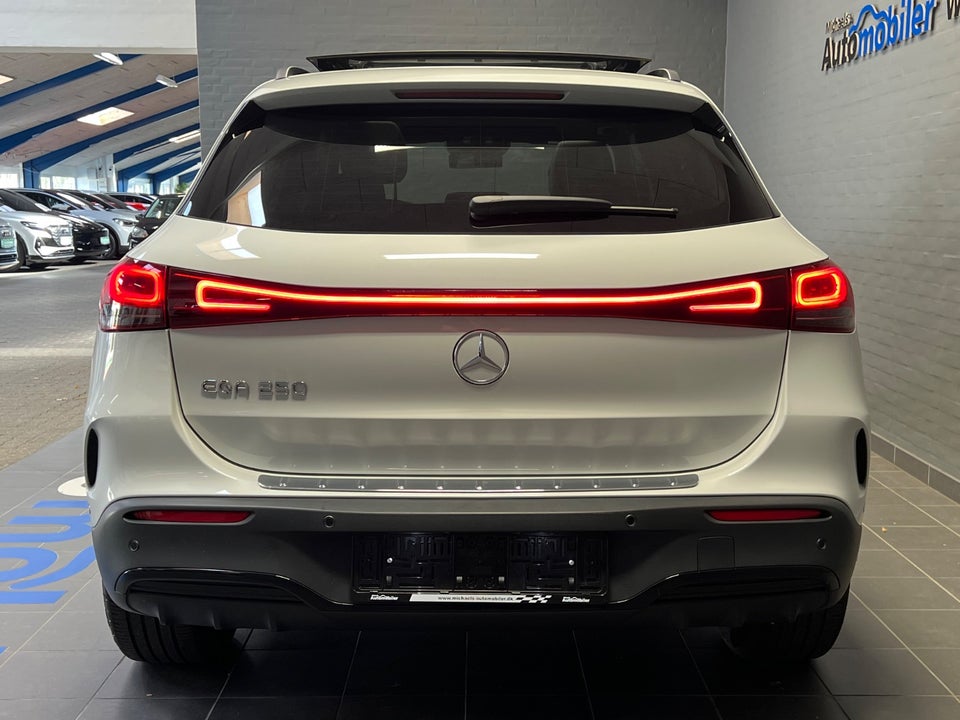 Mercedes EQA250 AMG Line 5d