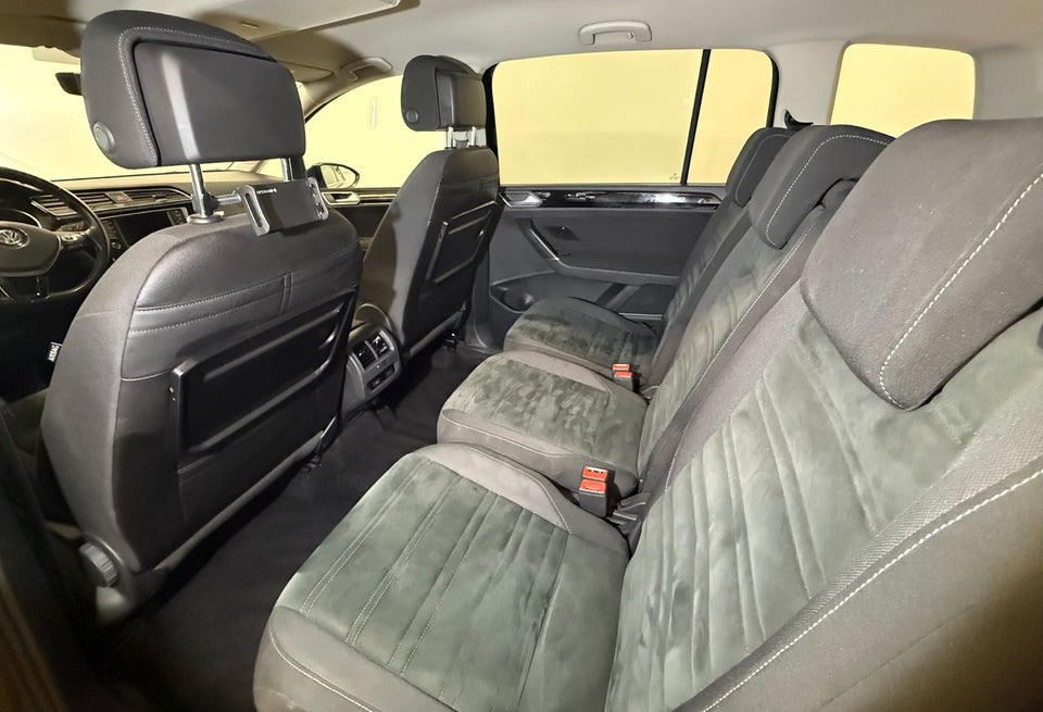 VW Touran 1,8 TSi 180 Highline DSG 7prs 5d