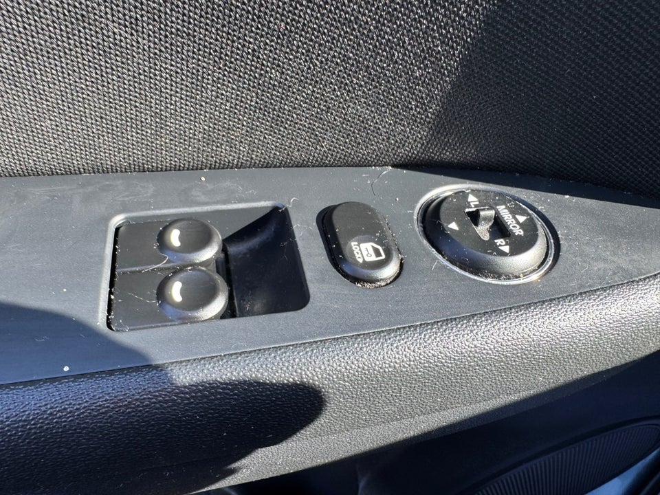 Hyundai i30 1,4 CVVT Comfort 5d