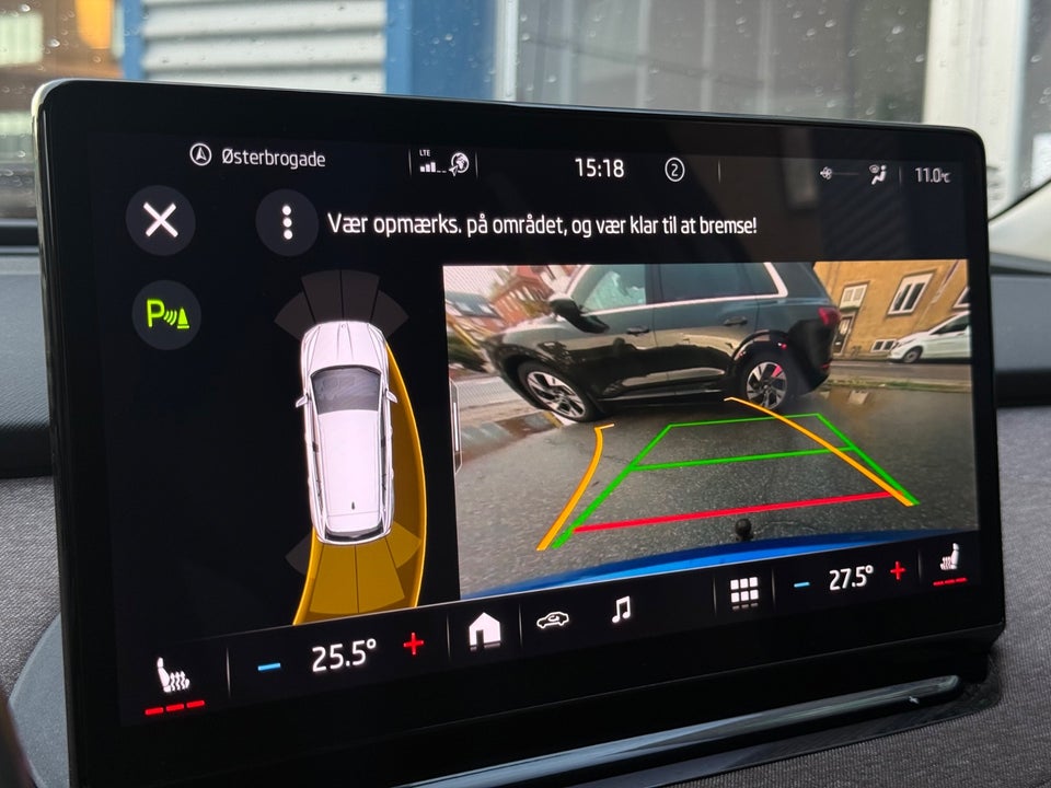 Skoda Enyaq 60 iV Loft 5d