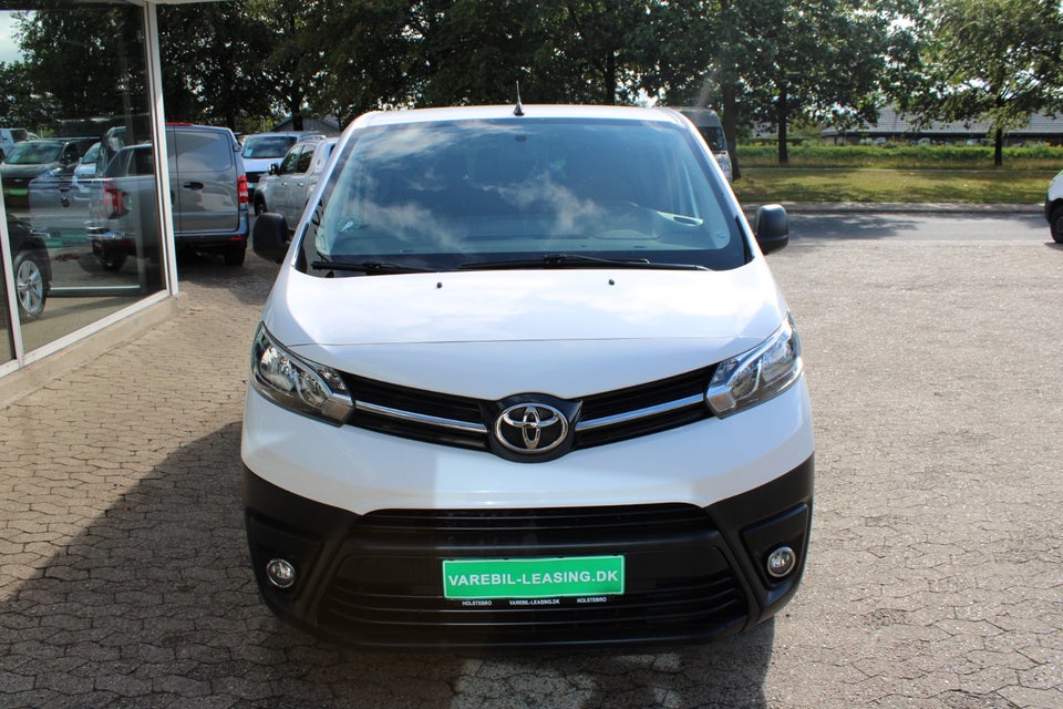Toyota ProAce Verso 1,5 D 120 Long Combi 9prs 5d