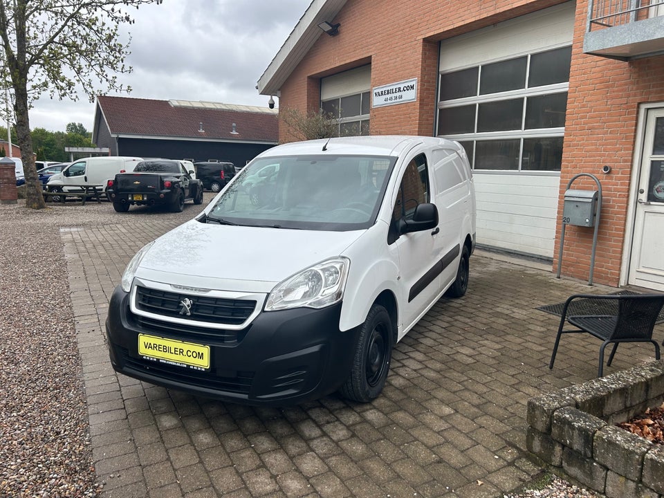 Peugeot Partner 1,6 BlueHDi 100 L2 Flex Van 5d
