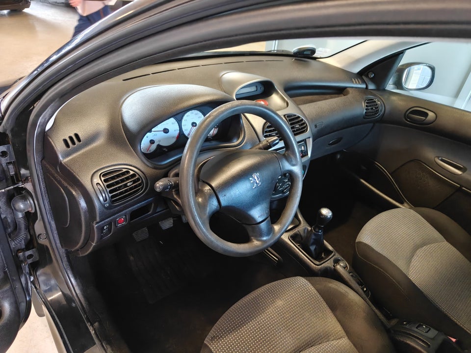 Peugeot 206 1,4 EX 5d