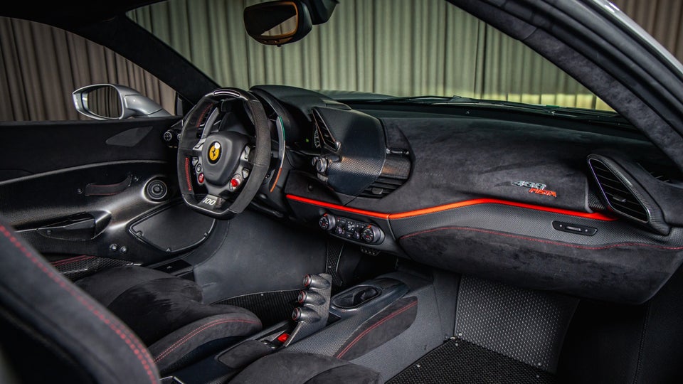 Ferrari 488 Pista Piloti 3,9 DCT 2d