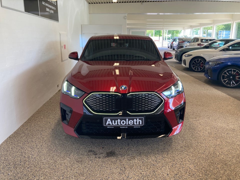 BMW iX2 xDrive30 M-Sport 5d