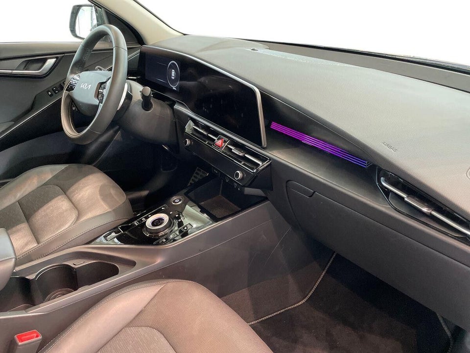 Kia Niro 64 EV Upgrade 5d