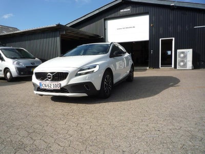 Annonce: Volvo V40 CC 2,0 D3 150 Plus au... - Pris 159.900 kr.