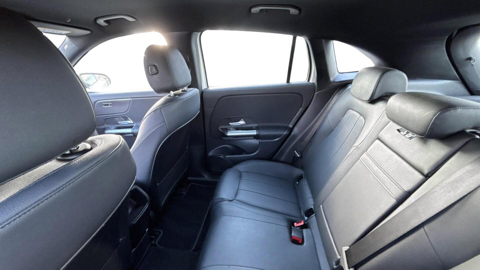 Mercedes EQA250 Progressive 5d