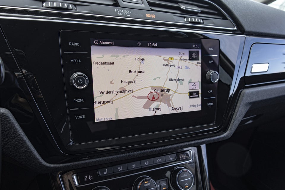 VW Touran 2,0 TDi 150 Highline DSG 7prs 5d