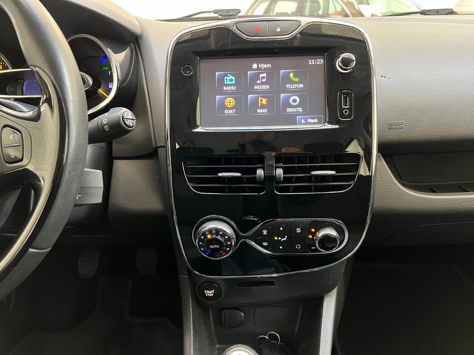 Renault Clio IV 0,9 TCe 90 Expression 5d