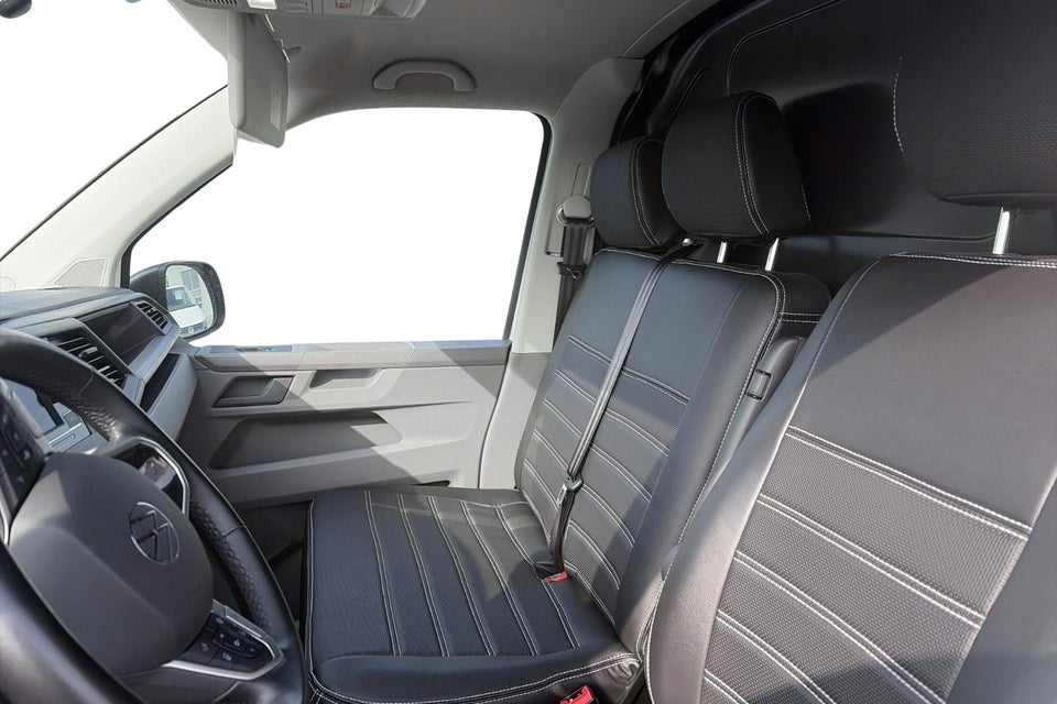 VW Transporter 2,0 TDi 150 Kassevogn DSG lang