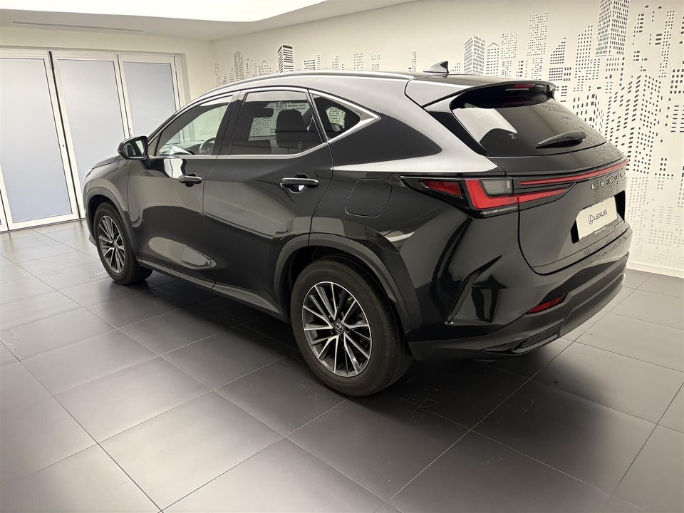 Lexus NX450h+ 2,5 Executive aut. AWD 5d
