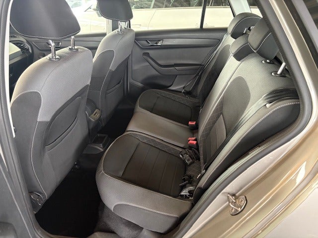 Skoda Fabia 1,0 TSi 110 Ambition Combi DSG 5d