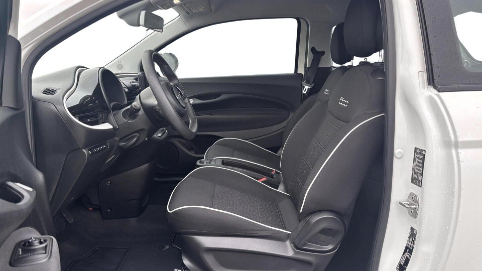 Fiat 500e 24 Action 3d