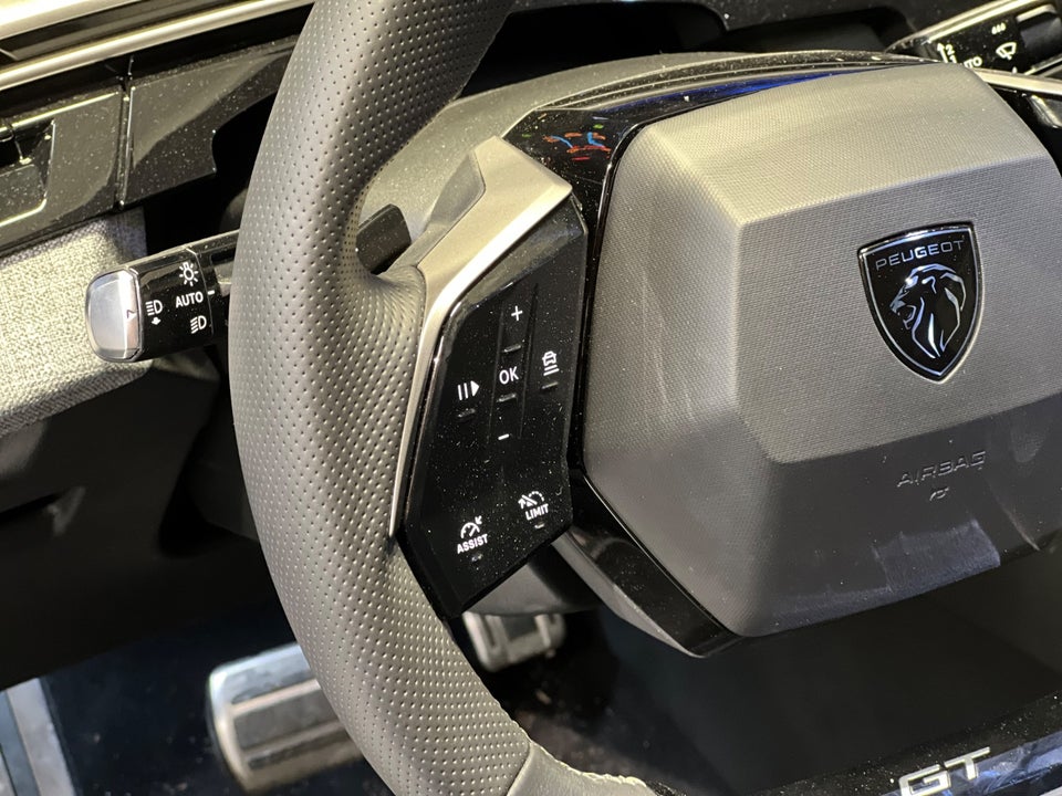 Peugeot e-5008 77 GT 7prs 5d