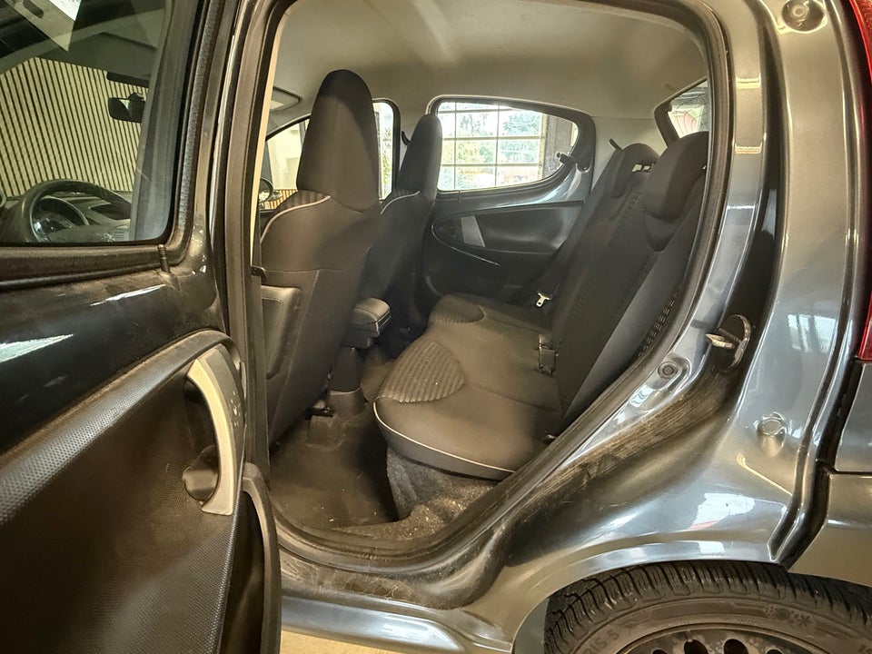 Peugeot 107 1,0 Active 5d