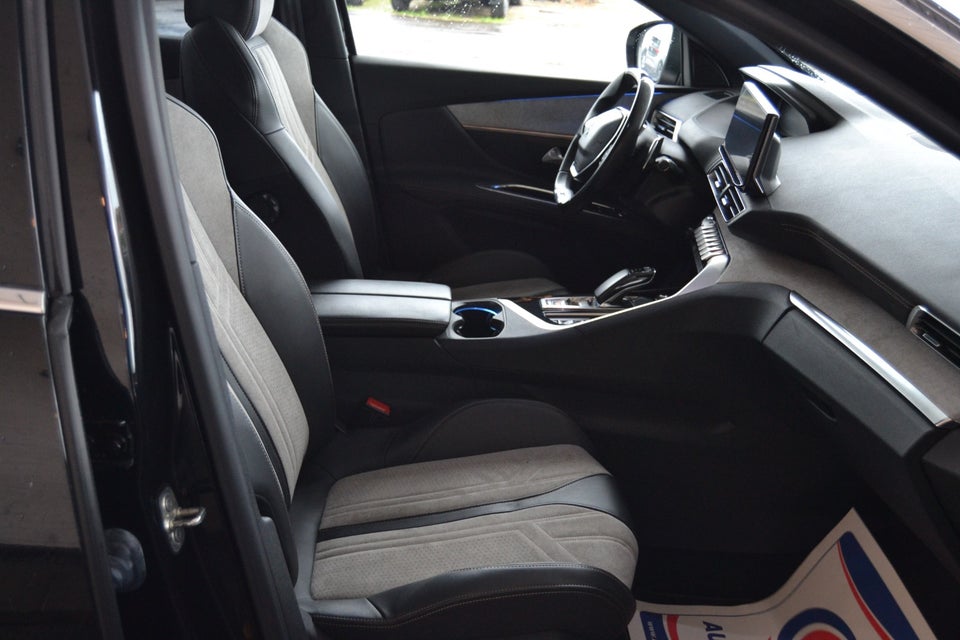 Peugeot 3008 1,6 Hybrid GT Black Pack EAT8 5d