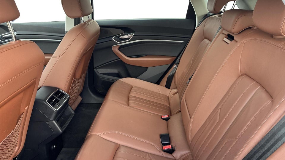 Audi Q8 e-tron 50 Prestige quattro 5d