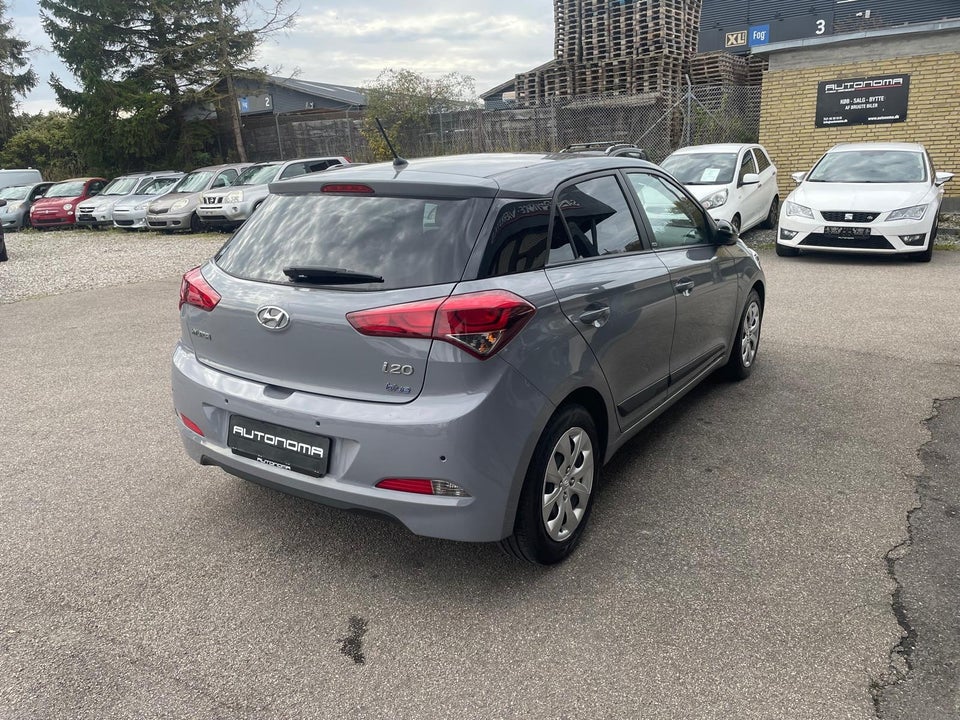 Hyundai i20 1,25 Black Line 5d