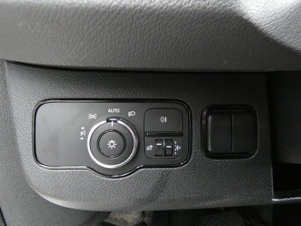 Mercedes Sprinter 214 2,2 CDi A2 Kassevogn aut. FWD