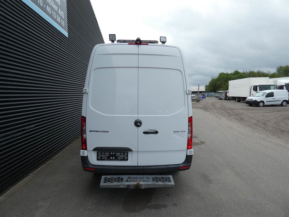 Mercedes Sprinter 316 2,2 CDi A2 Kassevogn RWD